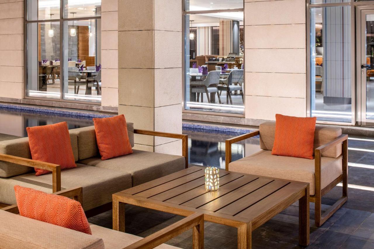 Doubletree Suites By Hilton - Riyadh Financial District Esterno foto