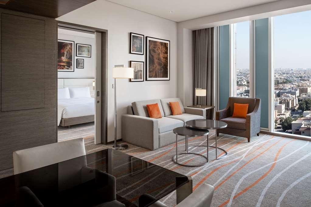 Doubletree Suites By Hilton - Riyadh Financial District Camera foto