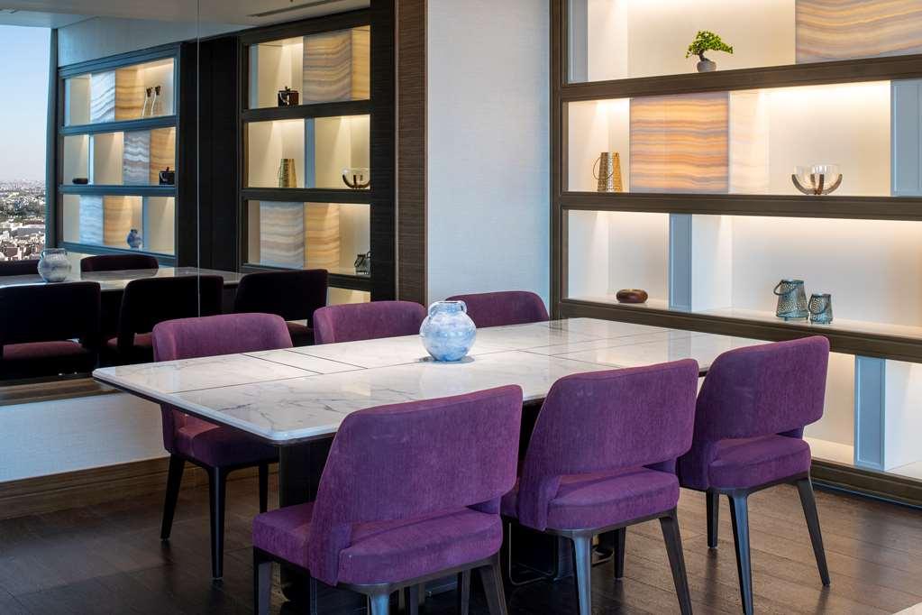 Doubletree Suites By Hilton - Riyadh Financial District Camera foto